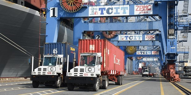 Vietnam likely to enjoy US$10 billion trade surplus this year