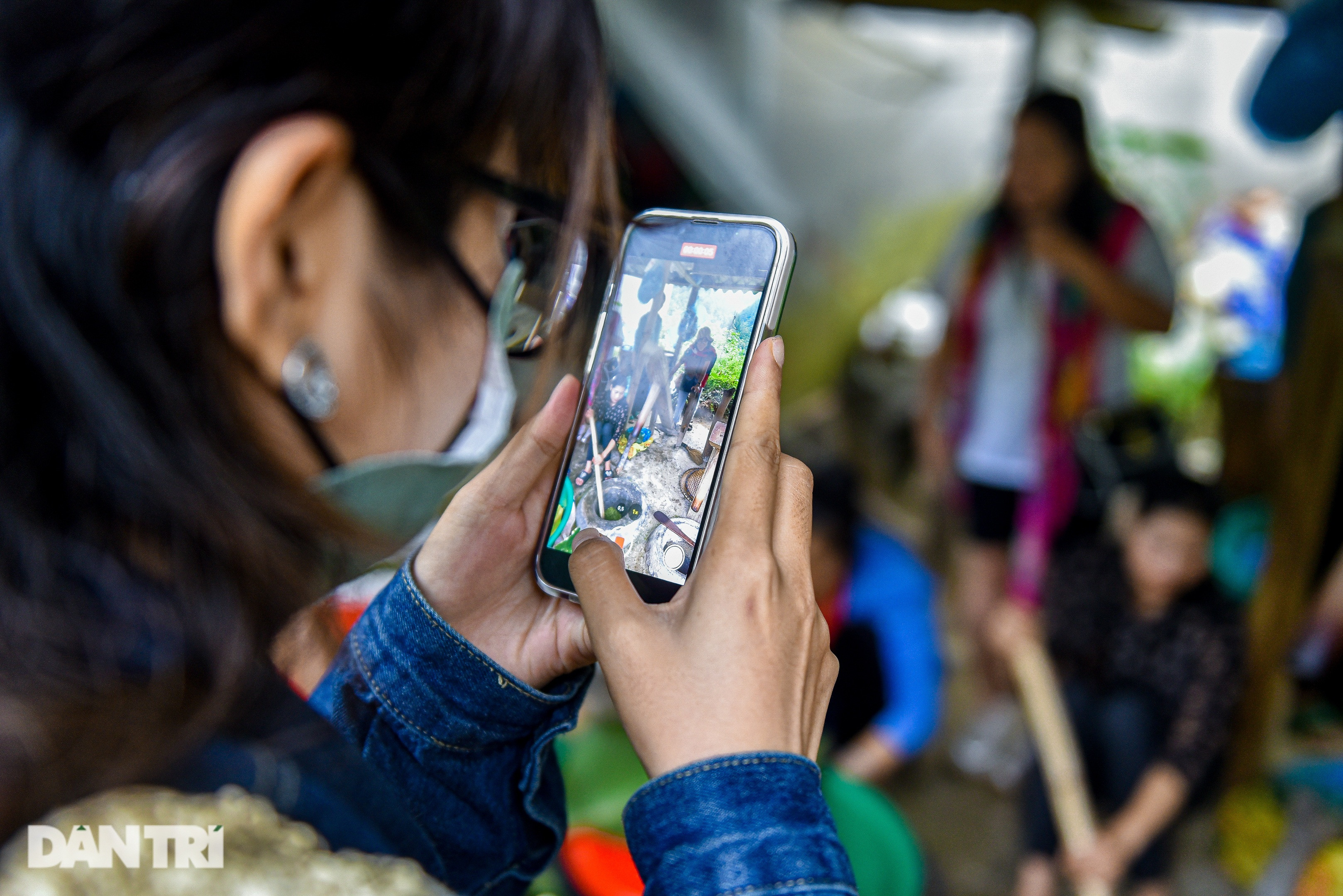 Độc đáo món rang 4 lửa, giã 10 lần của người Thái ở Tây Bắc - 9