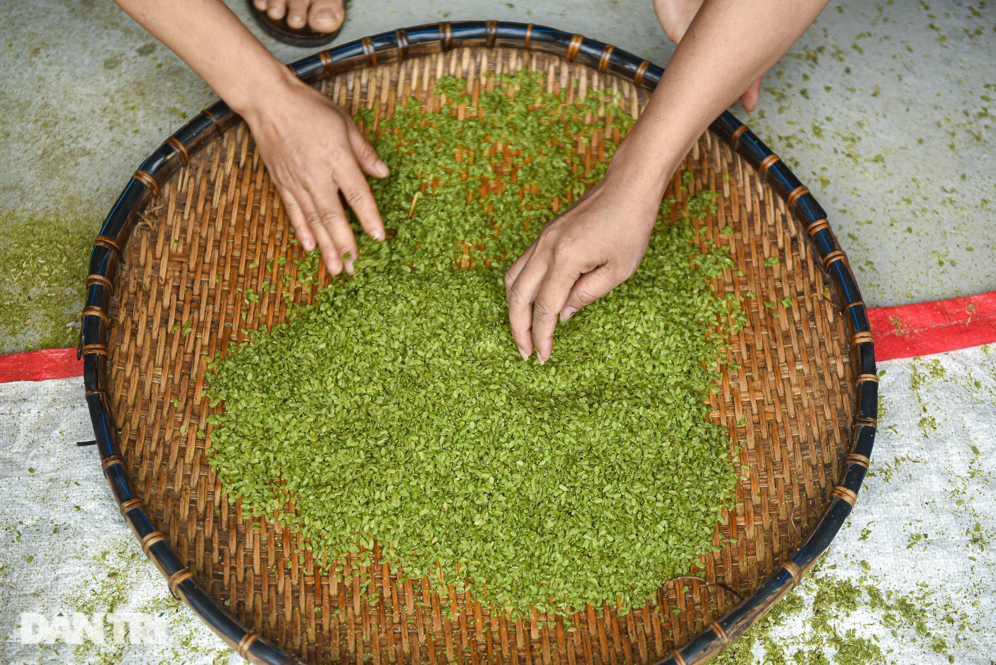 Độc đáo món rang 4 lửa, giã 10 lần của người Thái ở Tây Bắc - 3