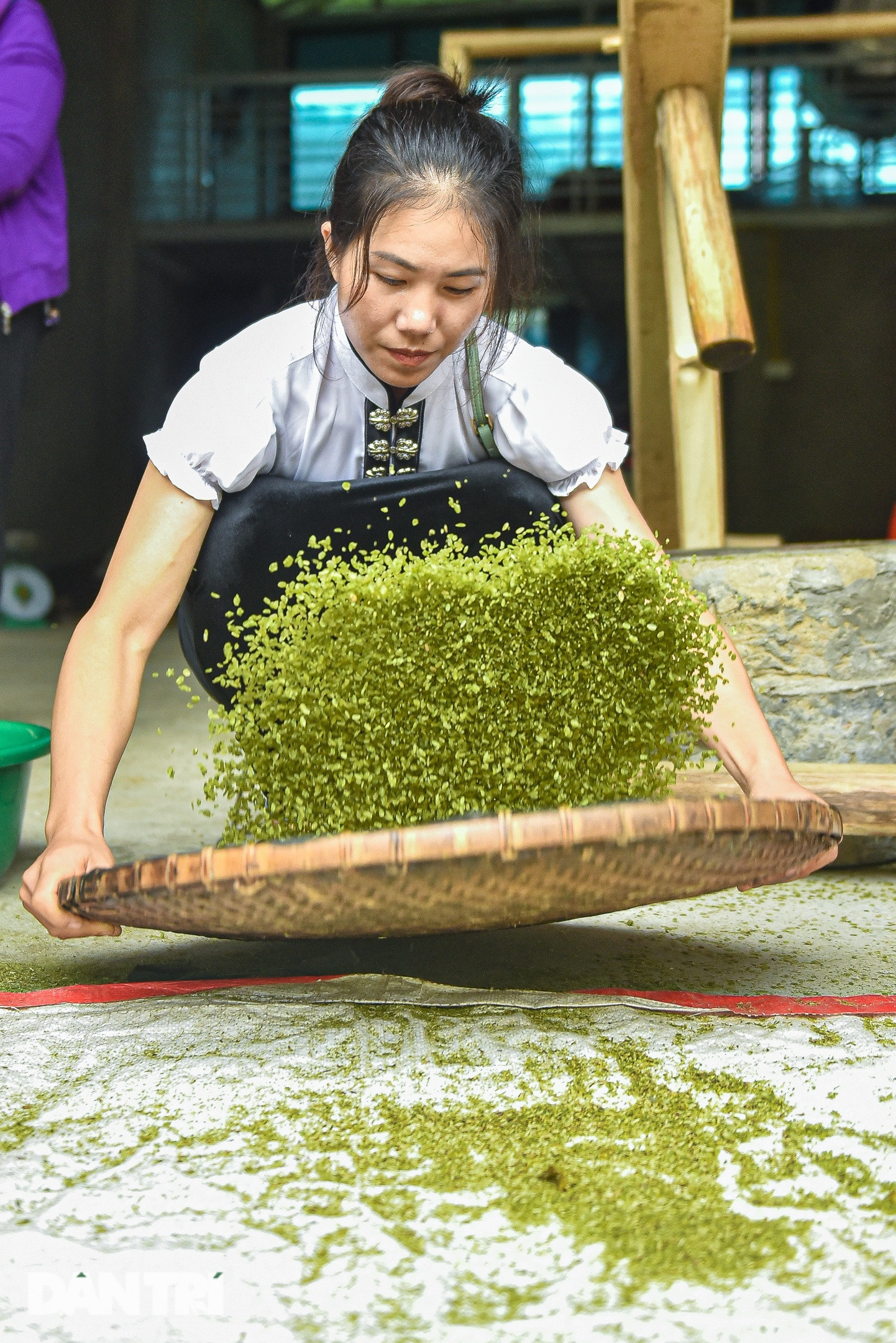 Độc đáo món rang 4 lửa, giã 10 lần của người Thái ở Tây Bắc - 5