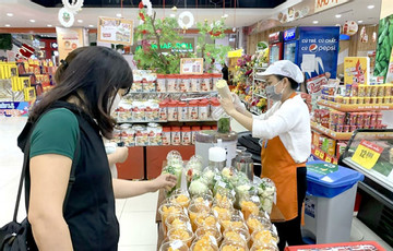 HCM City tightens management of food labelled 'organic'