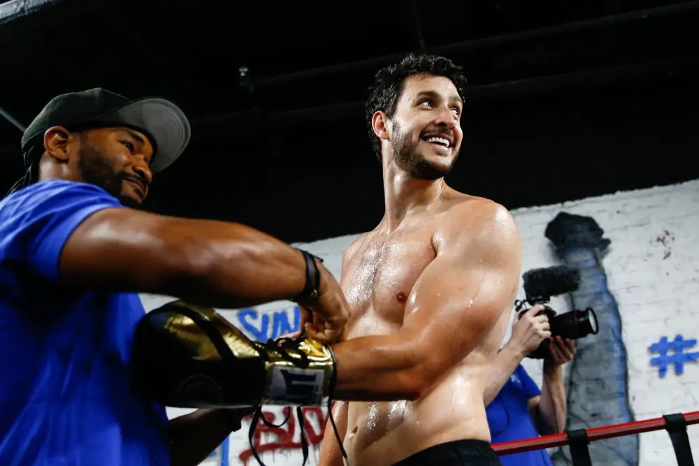 bac si quyen ru nhat anh 2