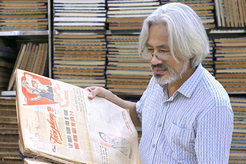 Keeper of the soul of old newspapers