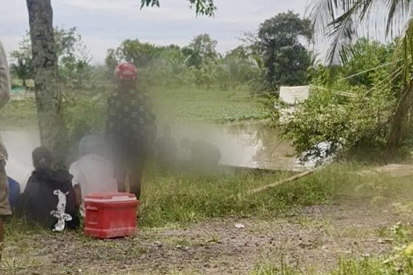 Lật xuồng tự chế, thanh niên bơi ra cứu 2 bạn nhưng cả 3 cùng tử vong