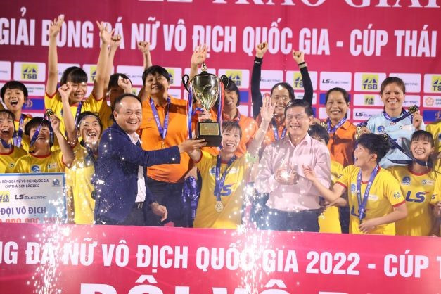 Nữ TP.HCM I lập kỷ lục 11 lần vô địch quốc gia