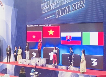 Vietnam win first-ever world kumite gold medal