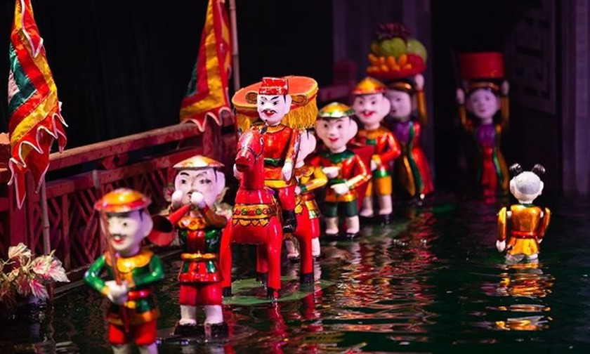 Village keeping ancient water puppetry afloat ảnh 5