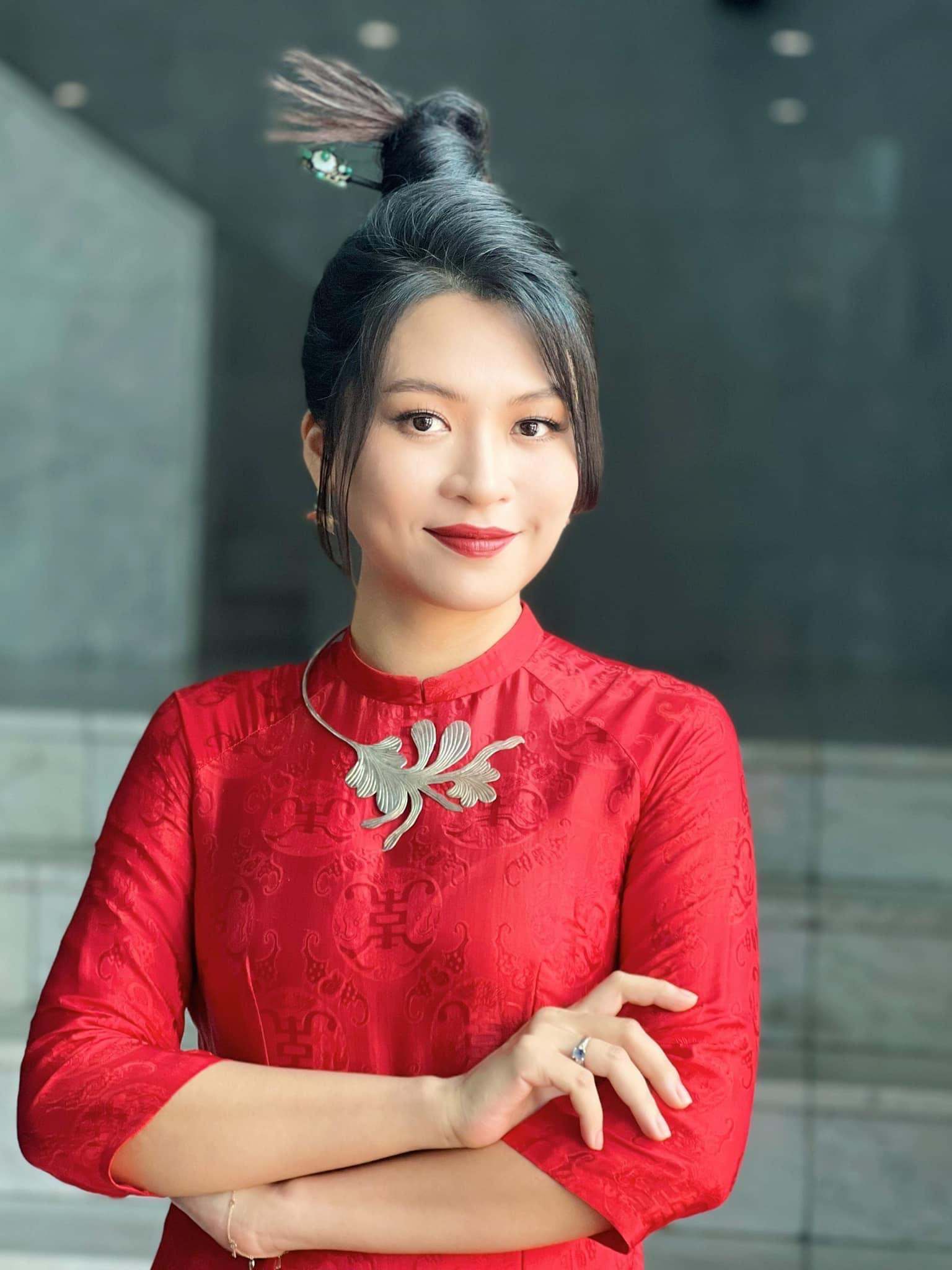 Lina Phạm trên ‘đường đua’ người dẫn ấn tượng VTV