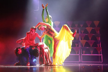 100 vũ công nhí chinh phục khán giả với đại vũ kịch 'Qua nay mai'