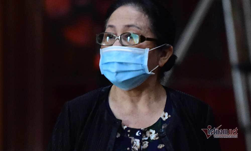 Thao túng phi vụ làm ăn lớn, những nữ đại gia bỗng hoá… tâm thần