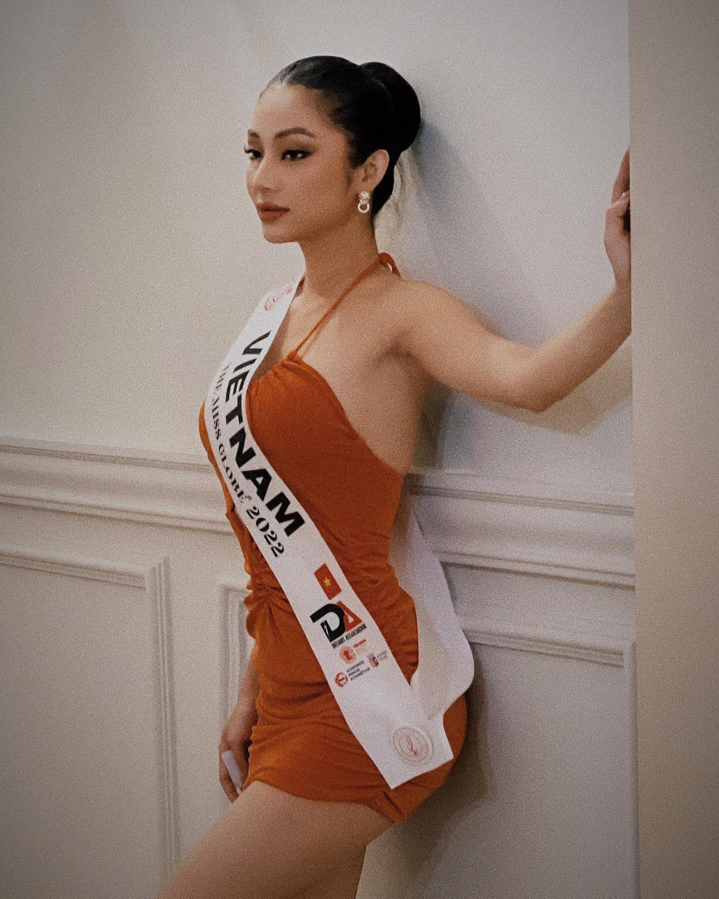 Lâm Thu Hồng bị thất lạc hành lý, 4 ngày chỉ mặc một bộ đồ ở The Miss Globe 2022