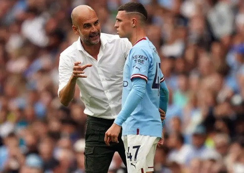 Pep Guardiola tiết lộ bất ngờ về trò cưng Phil Foden