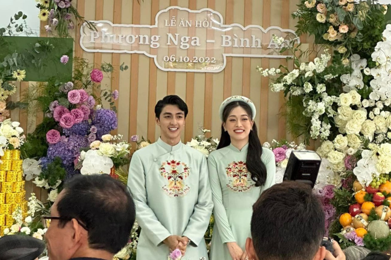 Bình An - Phương Nga tổ chức lễ ăn hỏi