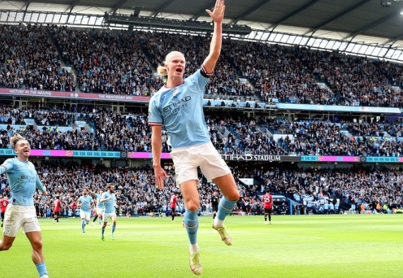 Cha Haaland thừa nhận con trai không gắn bó lâu với Man City