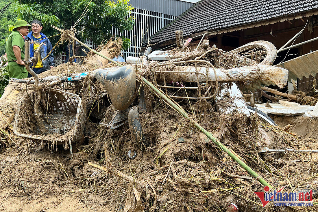 Tin mới: Sự thật chưa tiết lộ về 2 lần bị bắt vì bán dâm của Á khôi