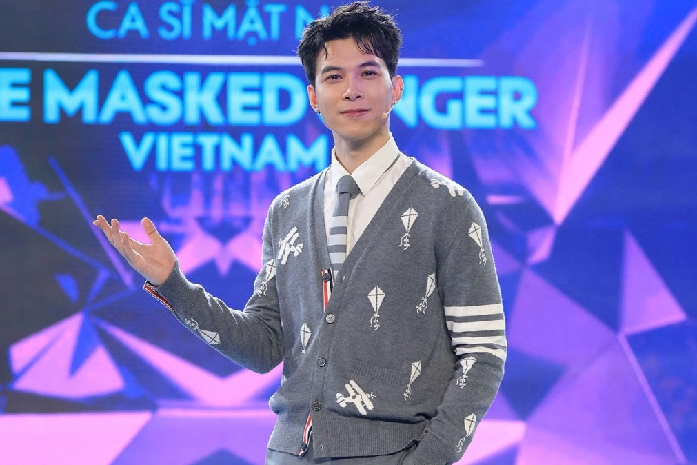 Anh Tú 'đánh lẻ' làm cố vấn gameshow trước thềm đám cưới với Diệu Nhi