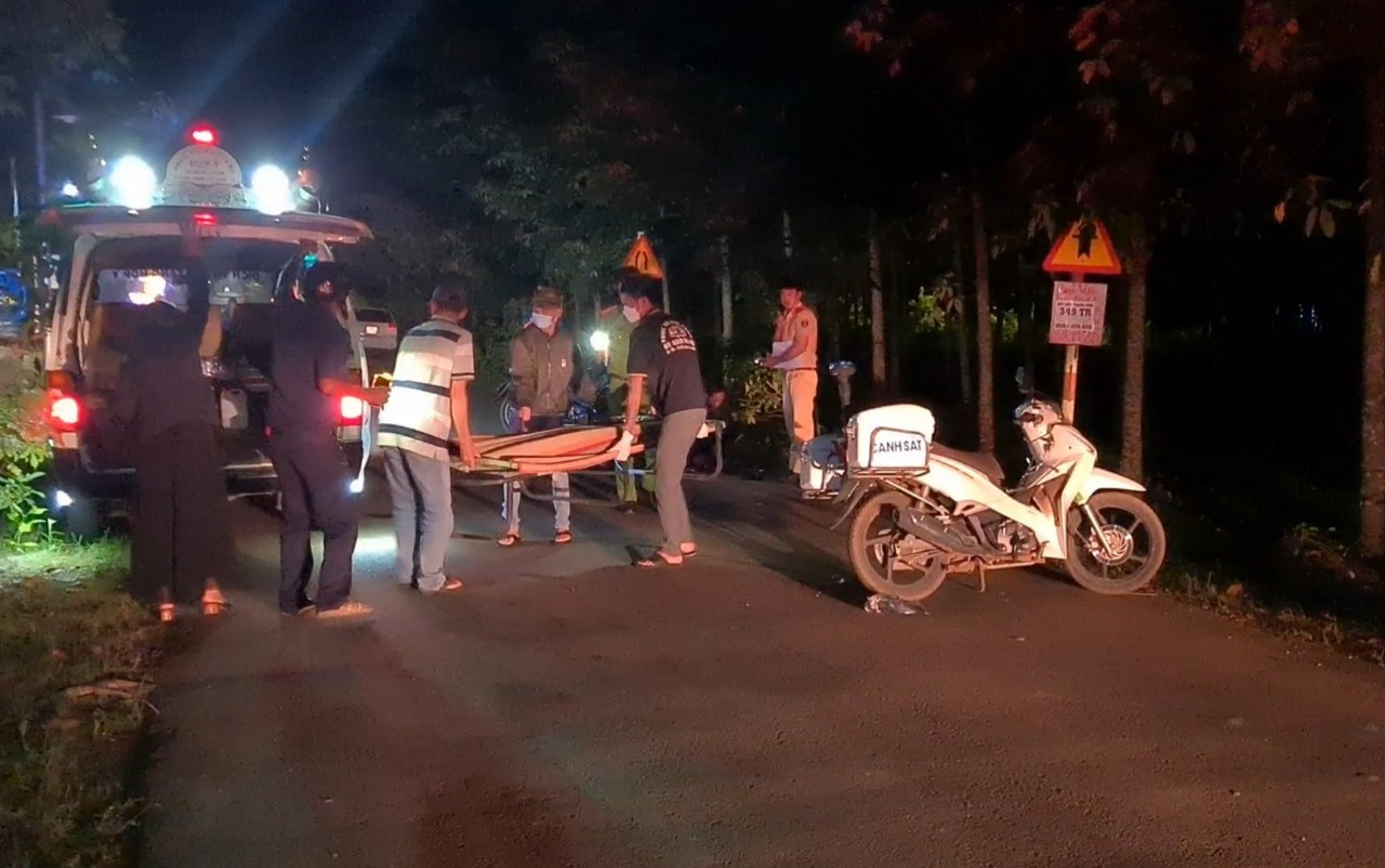 Phát hiện nam thanh niên chết trong rừng cao su ở Đồng Nai