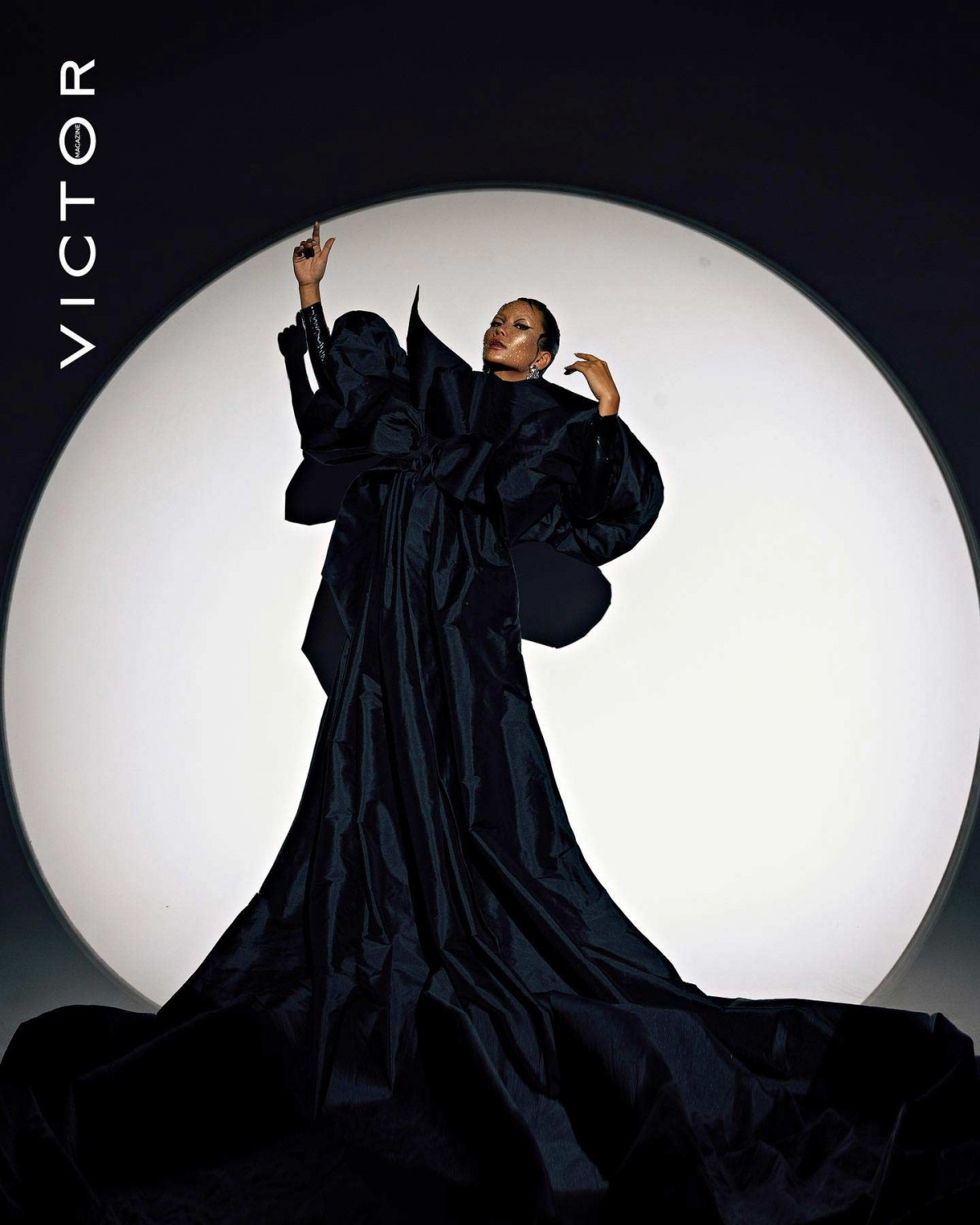 h hen nie captures spotlight in international magazines picture 1