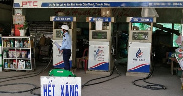 Hundreds of gas stations in Mekong Delta provinces ask to halt operations