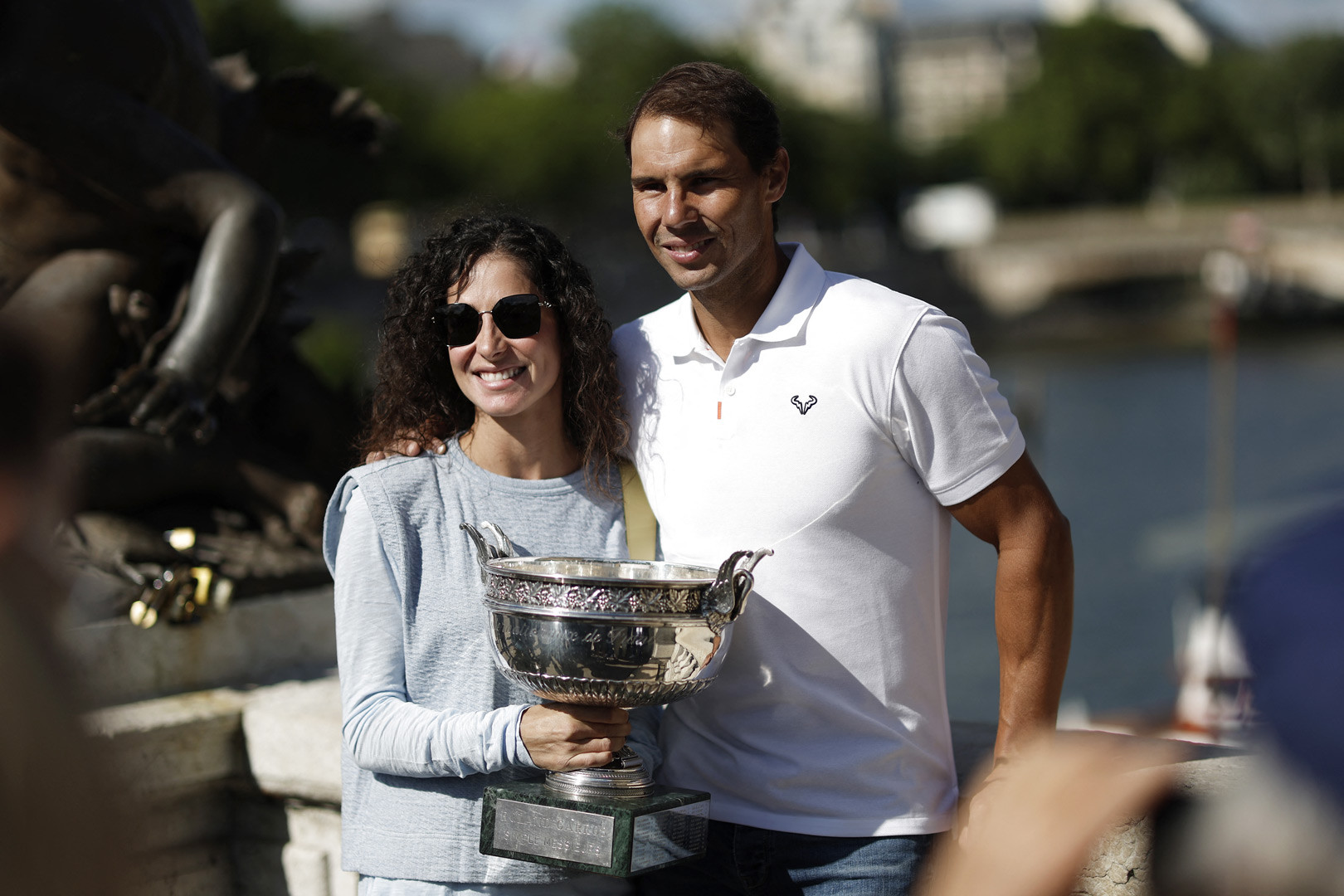 Rafael Nadal và vợ đón con trai đầu lòng