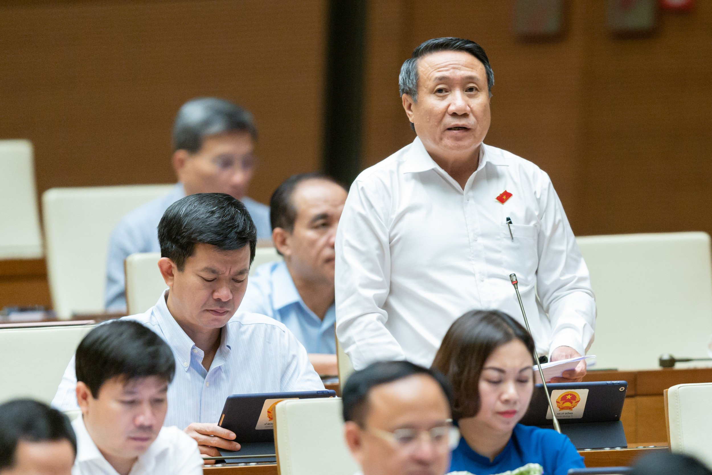 Cần giám sát đặc biệt giao dịch có giá trị lớn bất thường