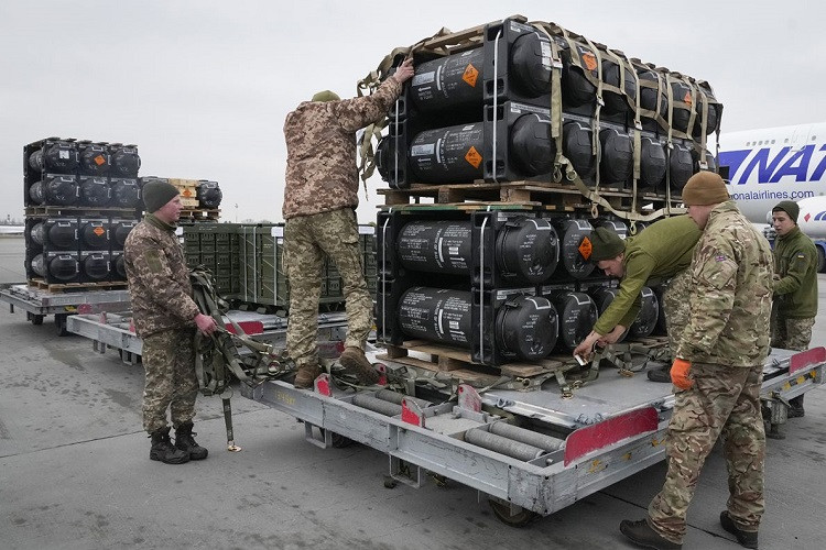 Mỹ điều binh sĩ tới Ukraine, rộ tin Nga tuyển hàng nghìn cựu đặc nhiệm Afghanistan