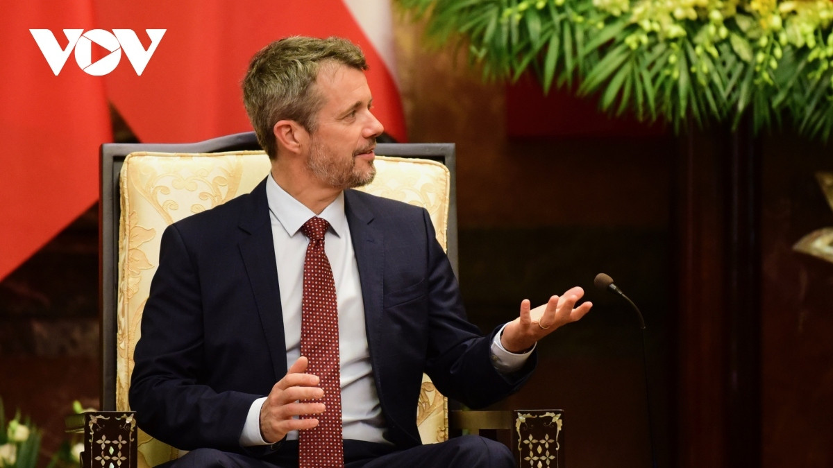 danish crown prince warmly welcomed upon arrival in vietnam picture 14