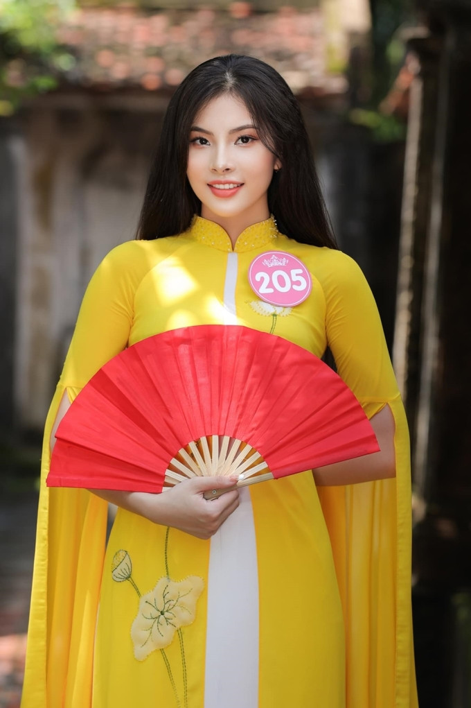 Nhan sắc 4 người đẹp đặc cách vào chung khảo Hoa hậu Việt Nam 2022