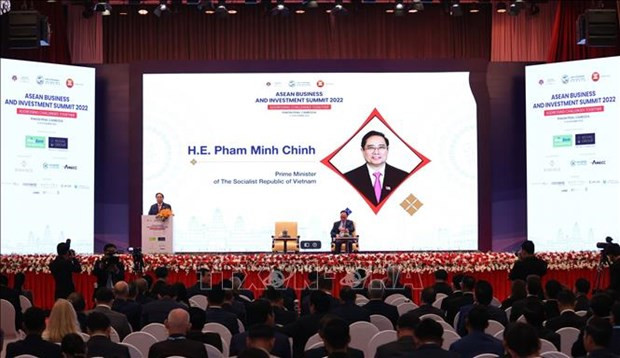 Vietnam commits to creating best business environment: PM hinh anh 1