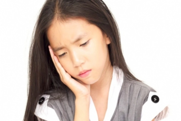 Những hiểm họa khôn lường khi trẻ dậy thì sớm