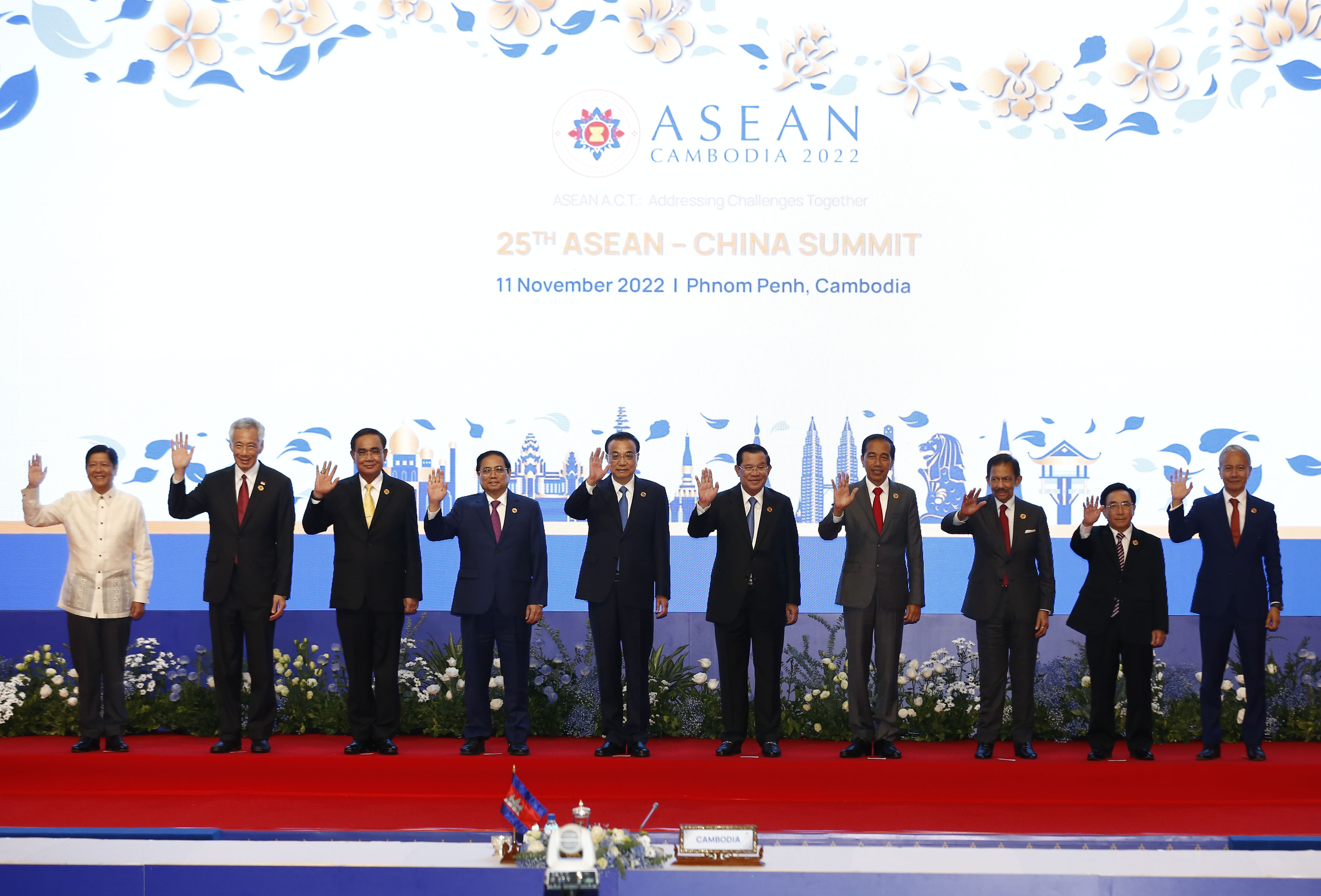ASEAN - Trung Quốc nối lại kinh tế, đàm phán nâng cấp khu mậu dịch tự do