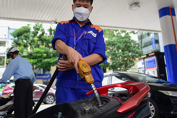 Nâng chi phí kinh doanh, giá xăng hôm nay khó tránh tăng tiếp