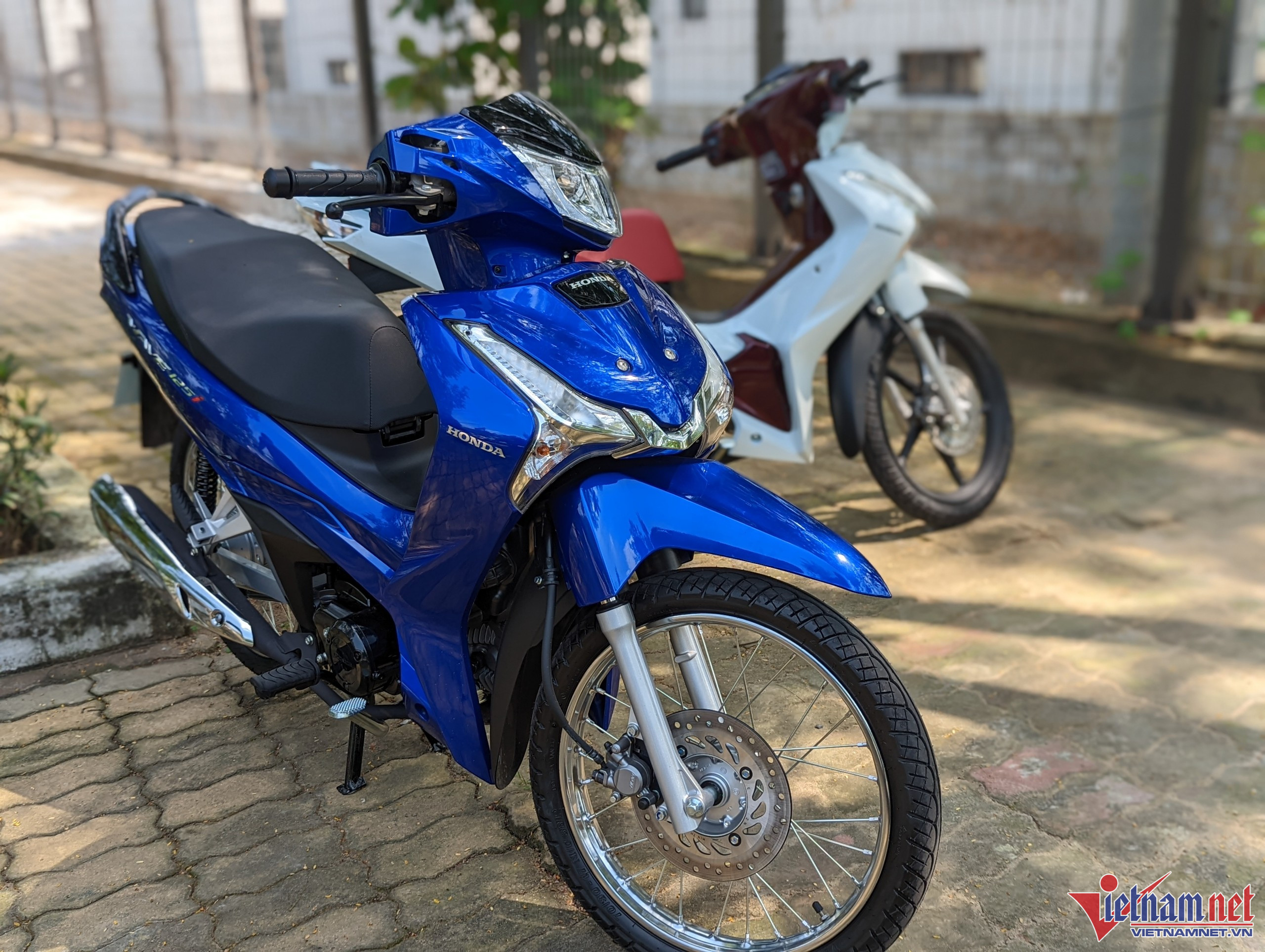 Báo VietnamNet