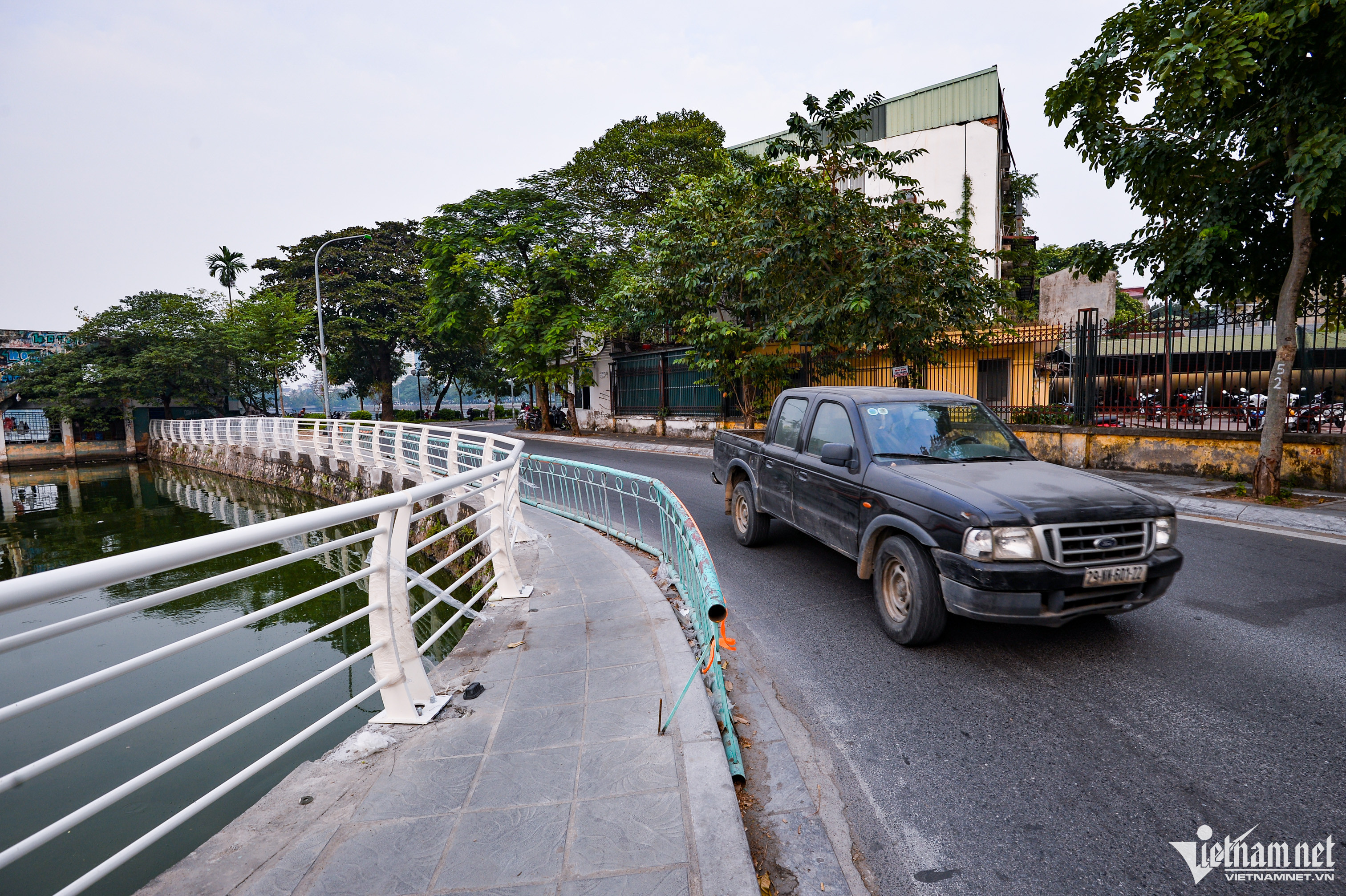 Hanoi's West Lake gets facelift