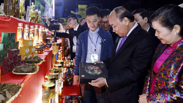 Hội chợ Sâm Lai Châu 2022: “Nắm chắc thời cơ, vượt qua thách thức, khát vọng vươn xa”