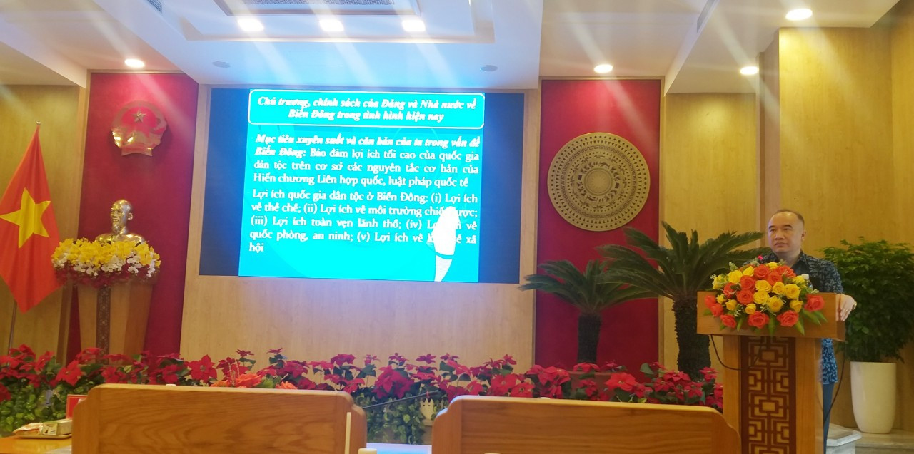 Triển khai tuyên truyền biển, đảo cho cán bộ, công chức, viên chức năm 2022