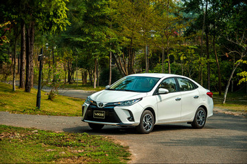 Top xe sedan giá rẻ tháng 10/2022: Toyota Vios đòi lại ngôi đầu từ Hyundai Accent