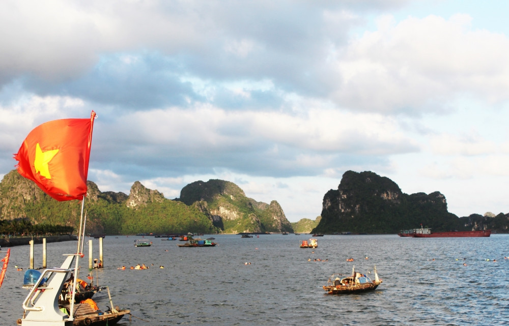 Khung pháp lý quan trọng bảo vệ, quản lý, sử dụng và hợp tác, hội nhập biển