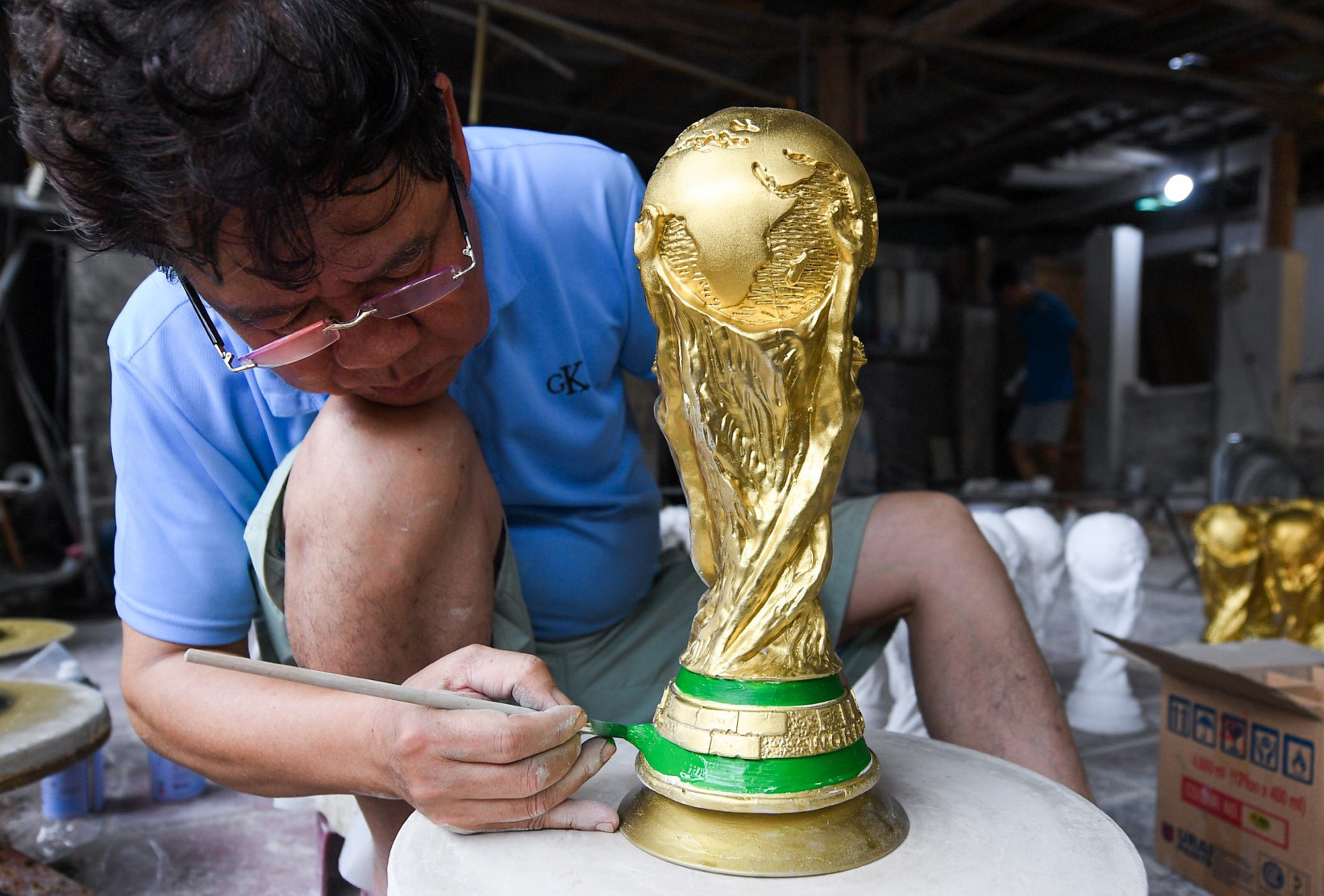'Cup vàng thế giới' Qatar 2022 giá từ 70.000 đồng xuất hiện ở Hà Nội