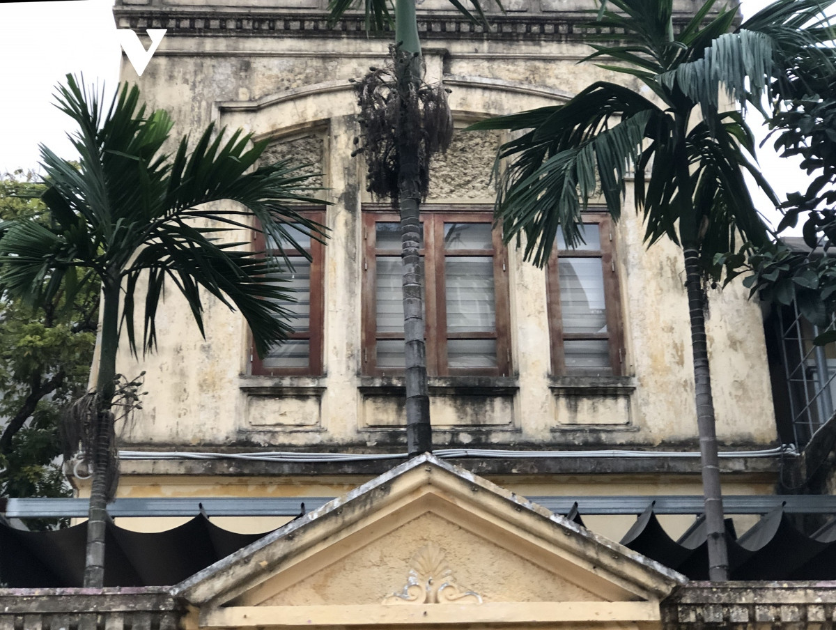 hinh anh nhung biet thu co vi tri dac dia cua chu tich aic tren pho cu ha noi hinh anh 12