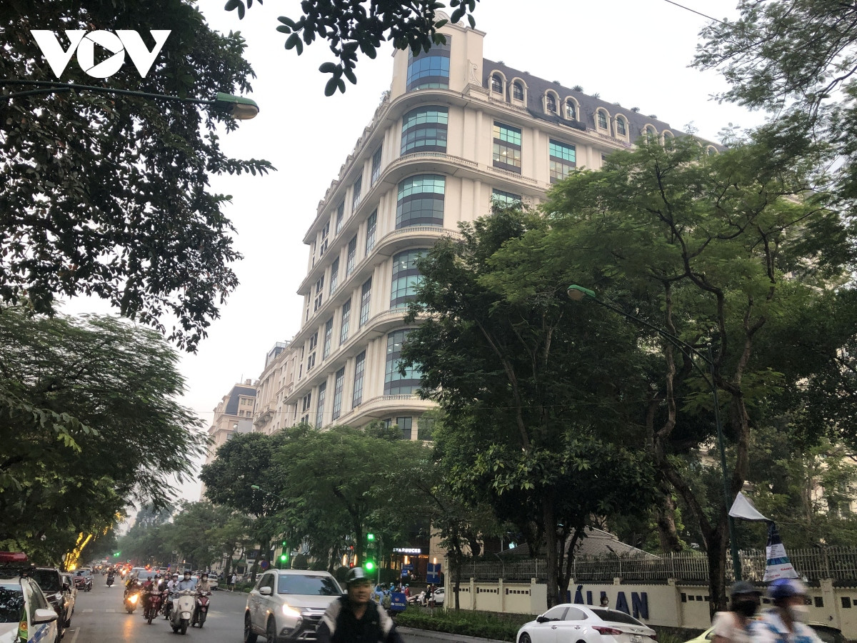 hinh anh nhung biet thu co vi tri dac dia cua chu tich aic tren pho cu ha noi hinh anh 1