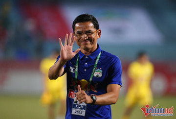 Dàn HLV 'khủng' có thể chia tay sau V-League 2022