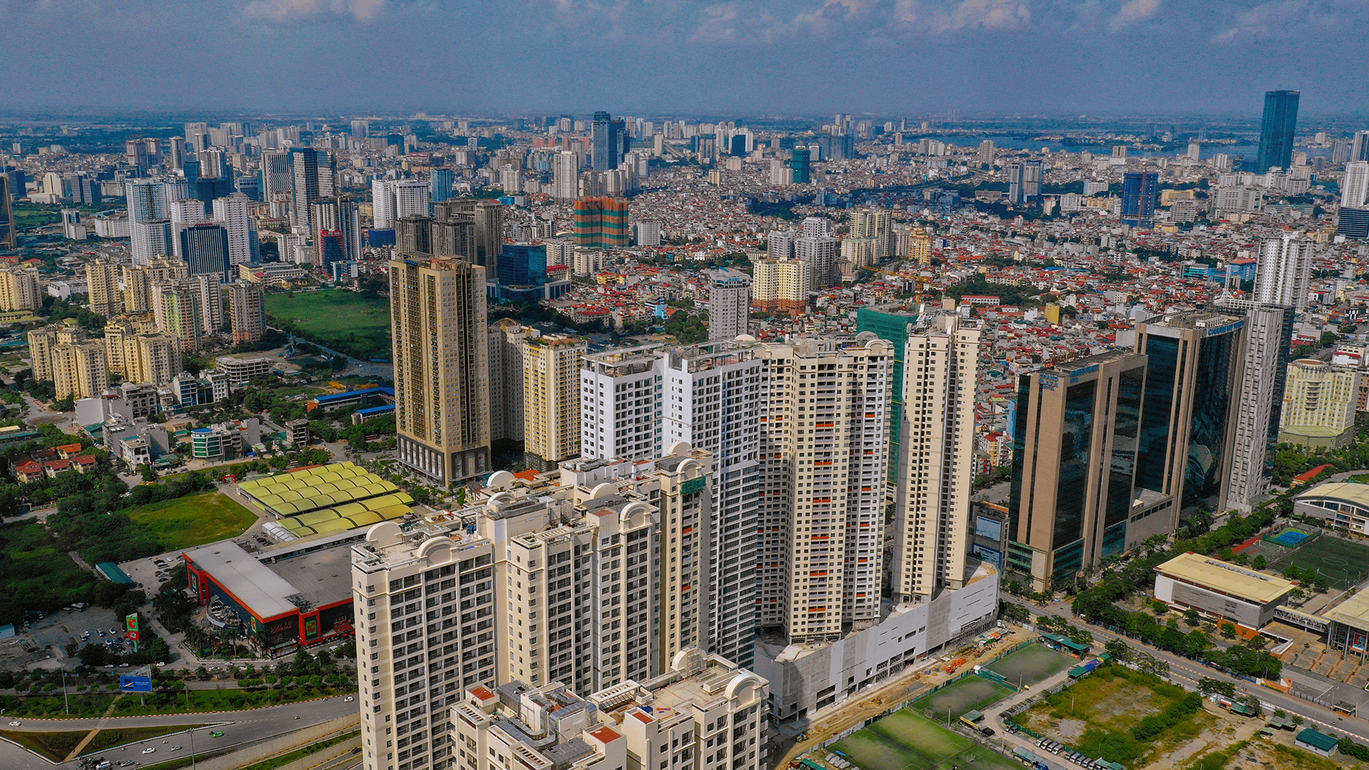 Lập Tổ công tác của Thủ tướng gỡ khó hàng loạt dự án bất động sản
