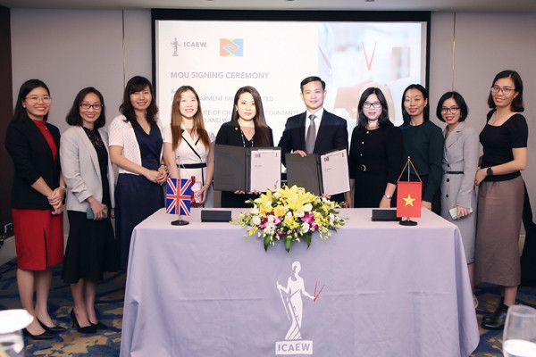 ICAEW hợp tác Công ty May Tinh Lợi đào tạo nhân sự chất lượng cao