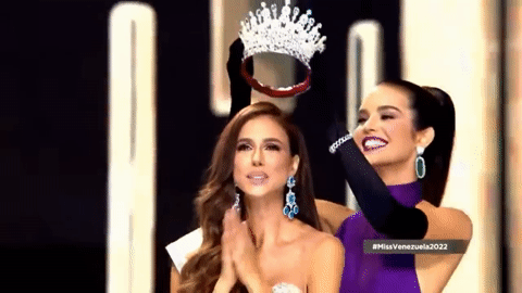 Hai giám khảo nổi giận tố Hoa hậu Venezuela 2022 gian lận