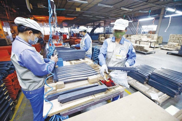 Textile enterprises face difficulties in 2023