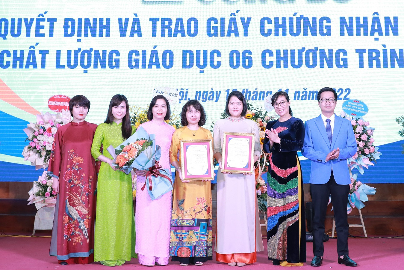 ĐH Thương mại thêm 6 chương trình đào tạo được chứng nhận kiểm định chất lượng