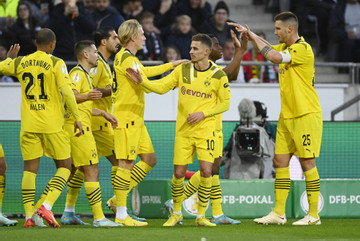 Borussia Dortmund chốt danh sách đấu tuyển Việt Nam