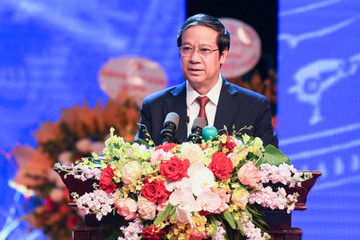 Bộ trưởng Nguyễn Kim Sơn: Mô hình bậc thầy uyên bác biết 10 dạy 1 không còn phù hợp
