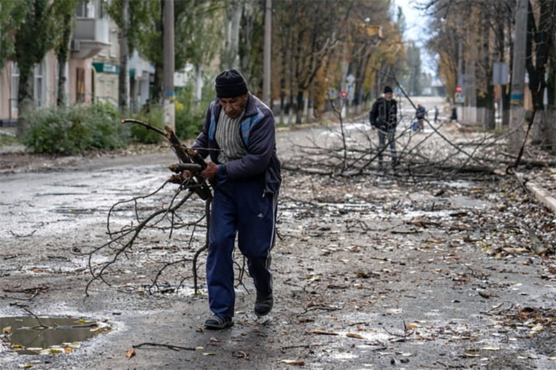 Cuộc chạy đua 'giữ ấm' cho Ukraine qua mùa đông